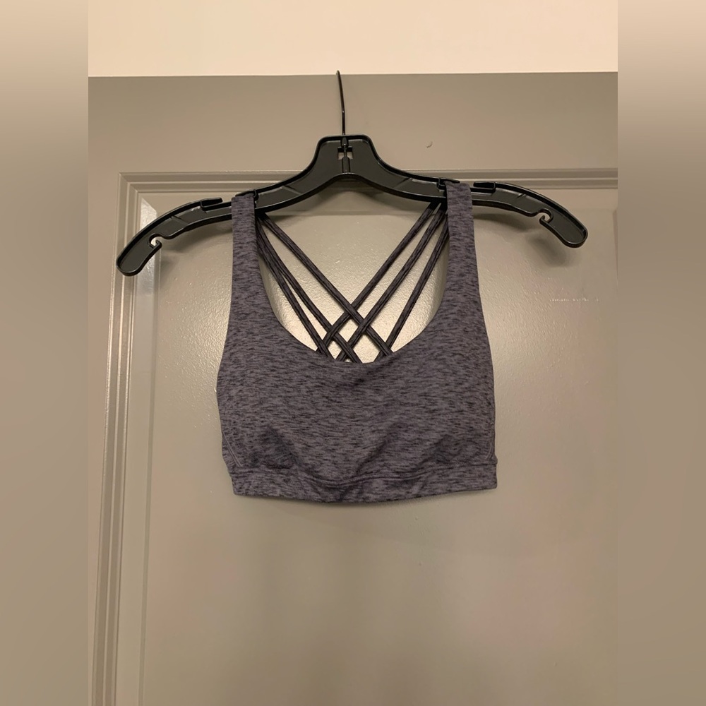 Women's Heather Charcoal Strappy Sports Bra
